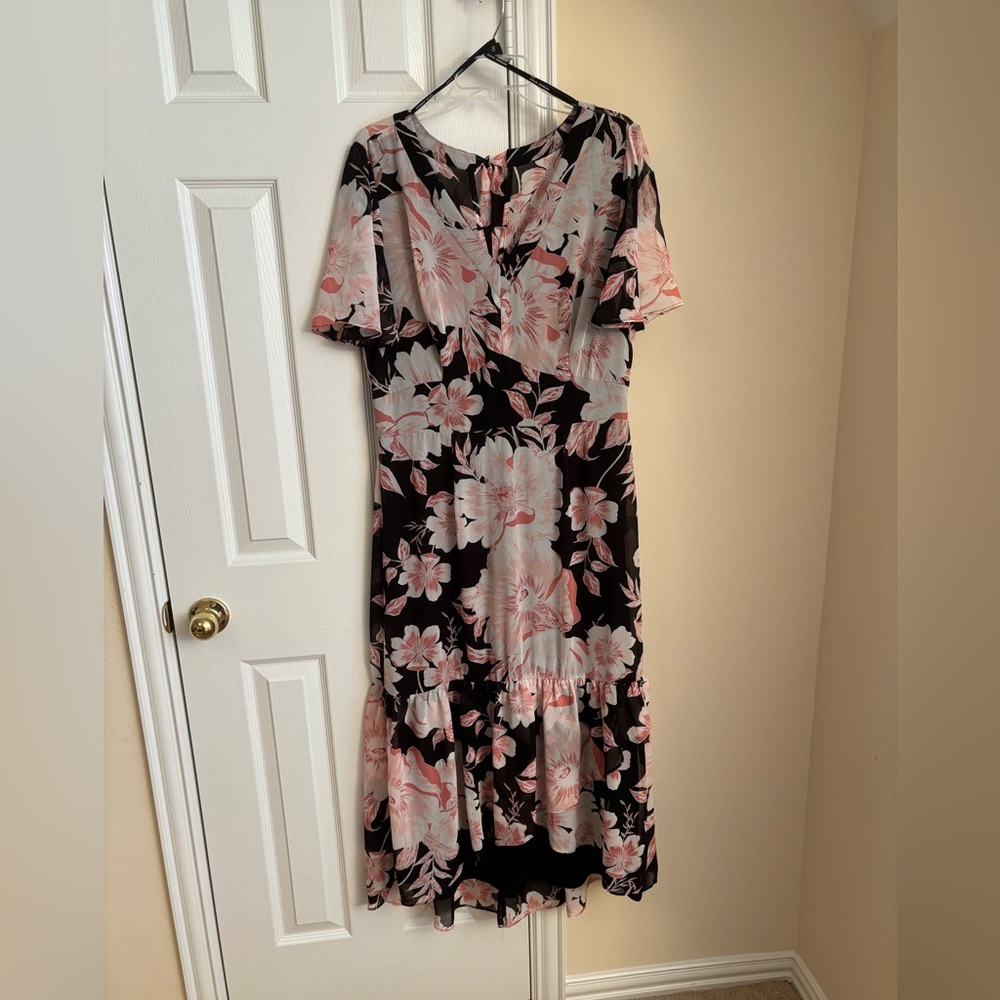 Julia Jordan Women's Flutter Sleeve Tie Back Maxi Dress